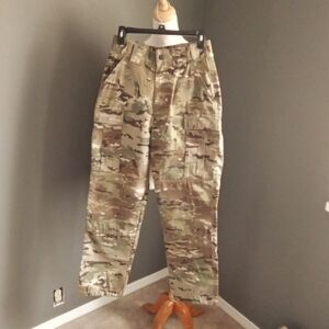 5.11 Tactical Cargo style Army Pants S-m